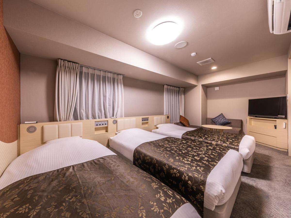 Apa Hotel Shin Osaka Eki Tower מראה חיצוני תמונה