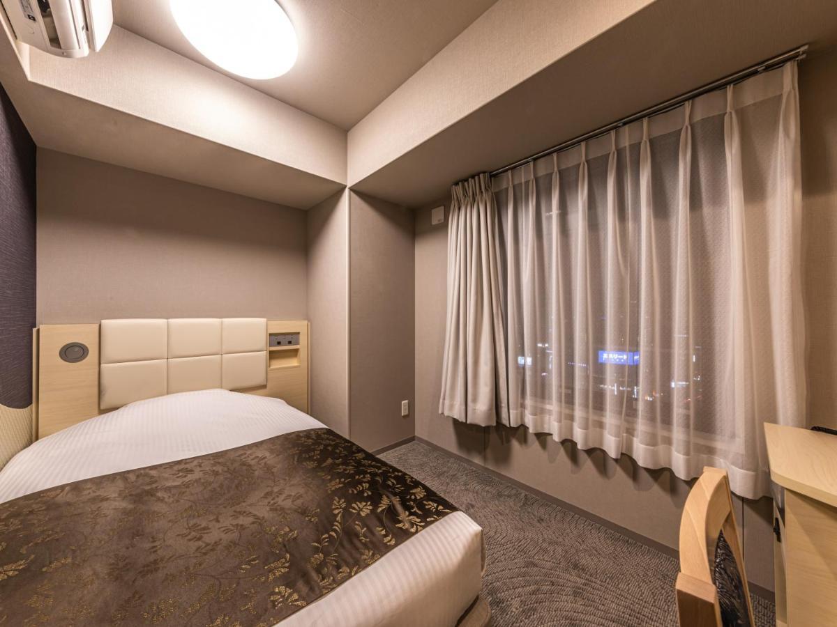 Apa Hotel Shin Osaka Eki Tower מראה חיצוני תמונה