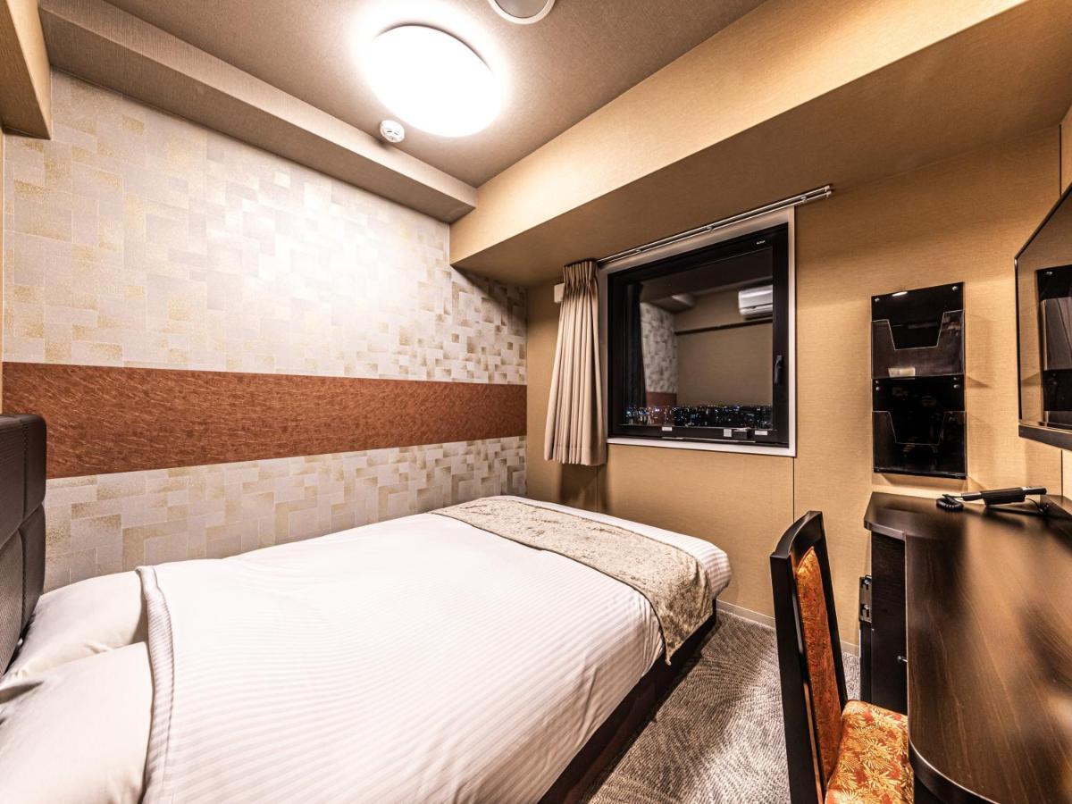 Apa Hotel Shin Osaka Eki Tower מראה חיצוני תמונה