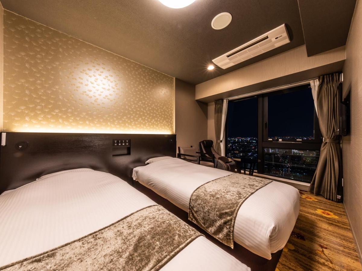 Apa Hotel Shin Osaka Eki Tower מראה חיצוני תמונה